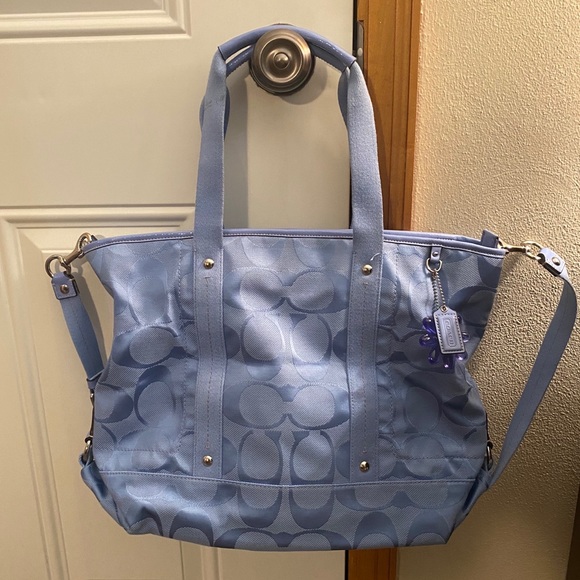 Coach Light Blue Daisy Bag - Picture 4 of 7